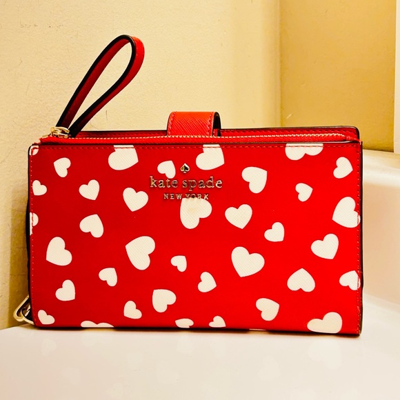 NWOT Kate Spade Heart Phone wallet - Picture 9 of 13